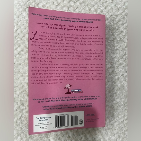 Love on the Brain by Ali Hazelwood - Picture 2 of 3